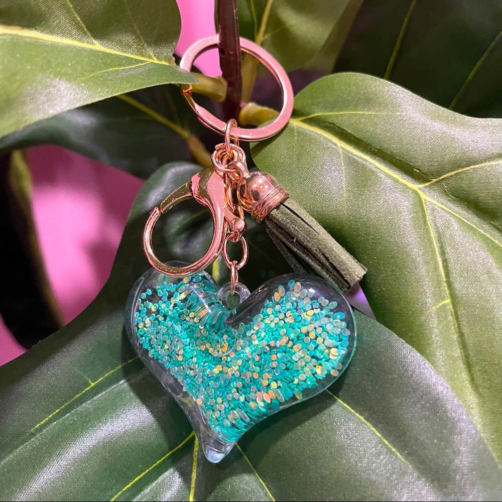 Green Heart Glitter Keychain